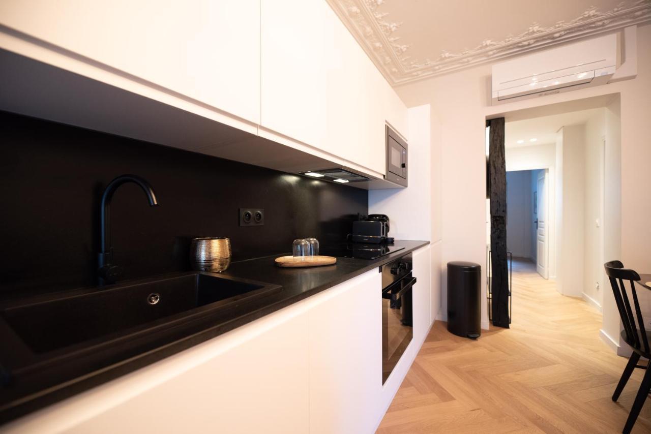 Luxury Apartments In Paris Center Exteriör bild